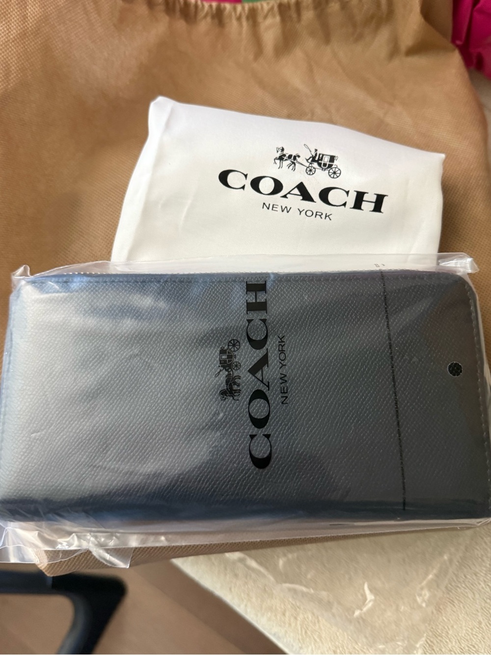 Coach X Pac-Man accordion zip wallet zip around wallet w/ dust bag NWT F55736 - Picture 5 of 13